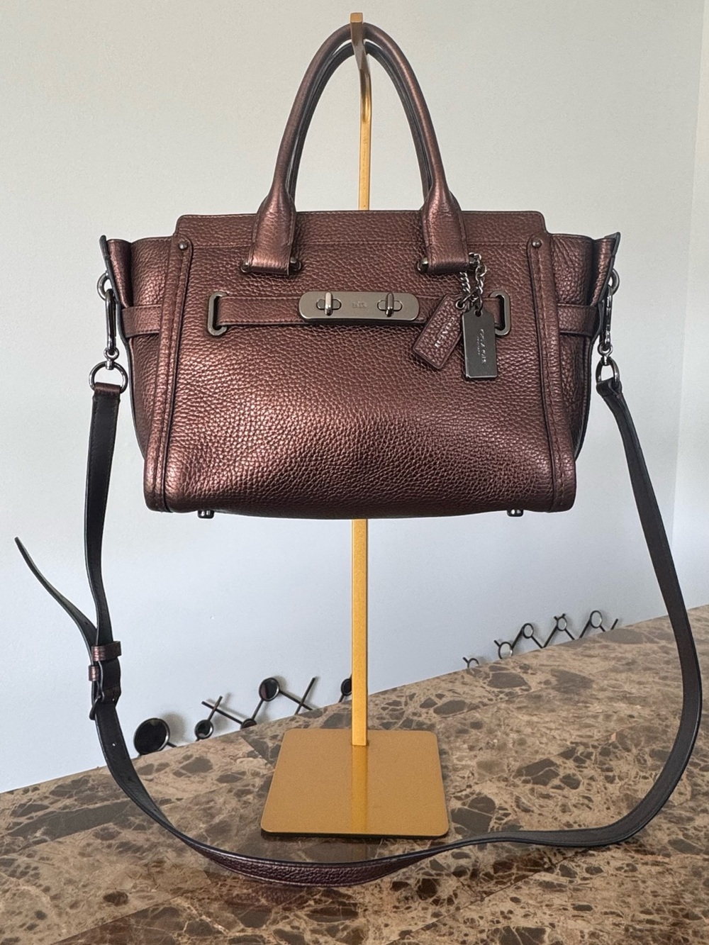 Coach - Swagger 27